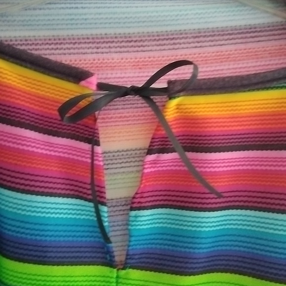 Women's brightly colored kaftan - Picture 5 of 8